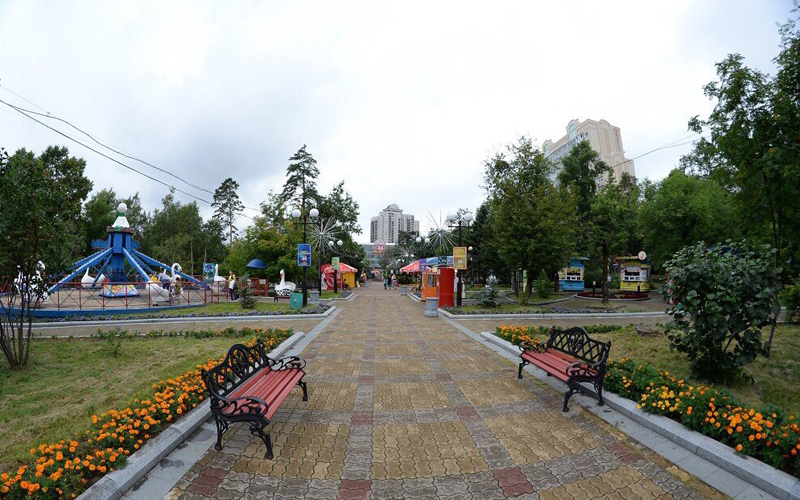 CITY PARK REST OF THE CITY KHABAROVSK
