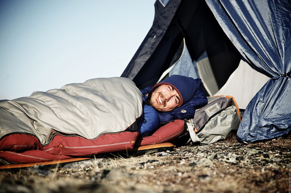 Hur man väljer en sovsäck för en vandring