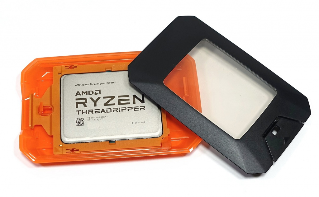 AMD RYZEN THREADRIPPER 2990WX.jpg