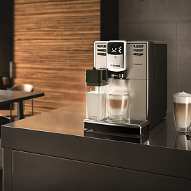 8 bästa kaffemaskiner med cappuccinator