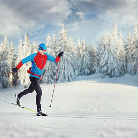5 nejlepších bruslařských lyží