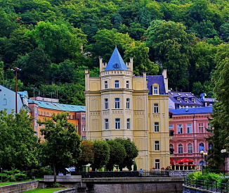 9 parasta lomakeskusta Karlovy Varyssä