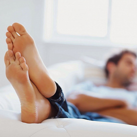 9 parasta hoitoa jalkojen hajua varten